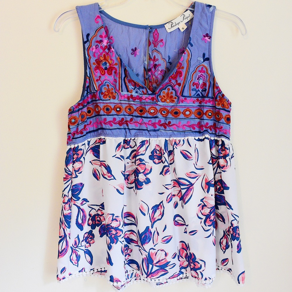 Boutique Penelope Project Floral Embroidered Top